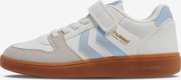 Hummel Trainers in White: front