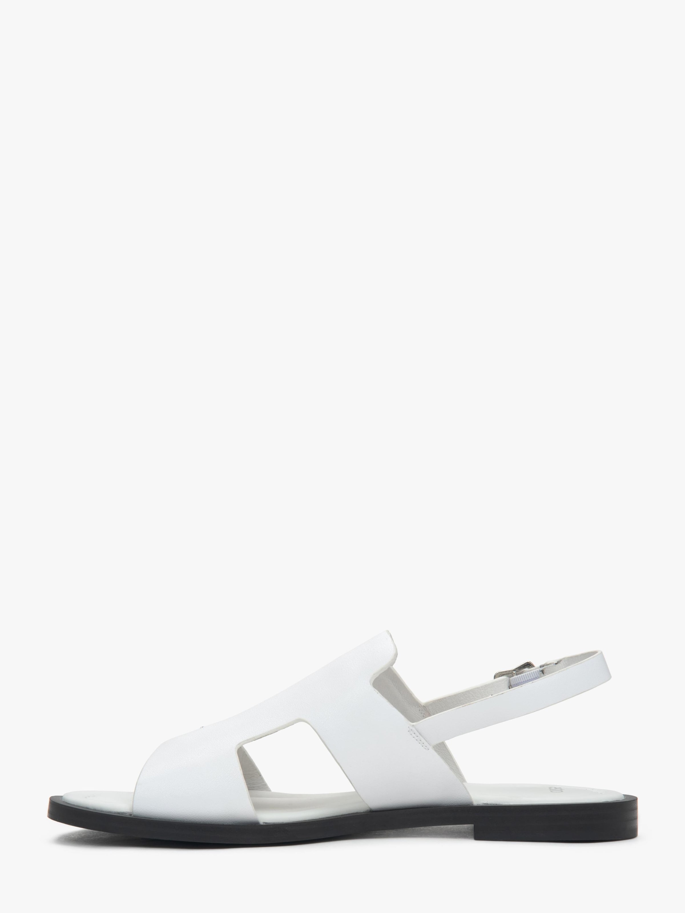 Estro Sandals '225509' in White