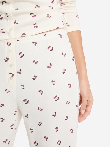 ETAM Pyjamahose 'Mocki' in Beige