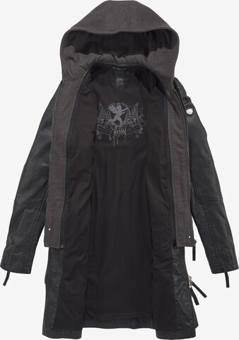 Gipsy Between-Seasons Coat in Black