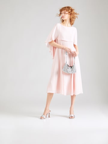 Marc Cain Φόρεμα σε ροζ