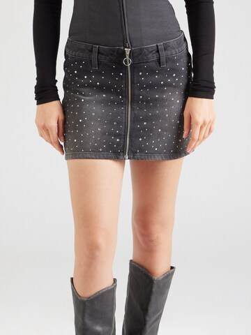 Jupe Monki en noir : devant
