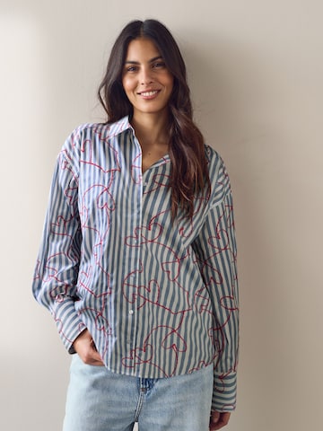 Next Blouse in Blauw: voorkant