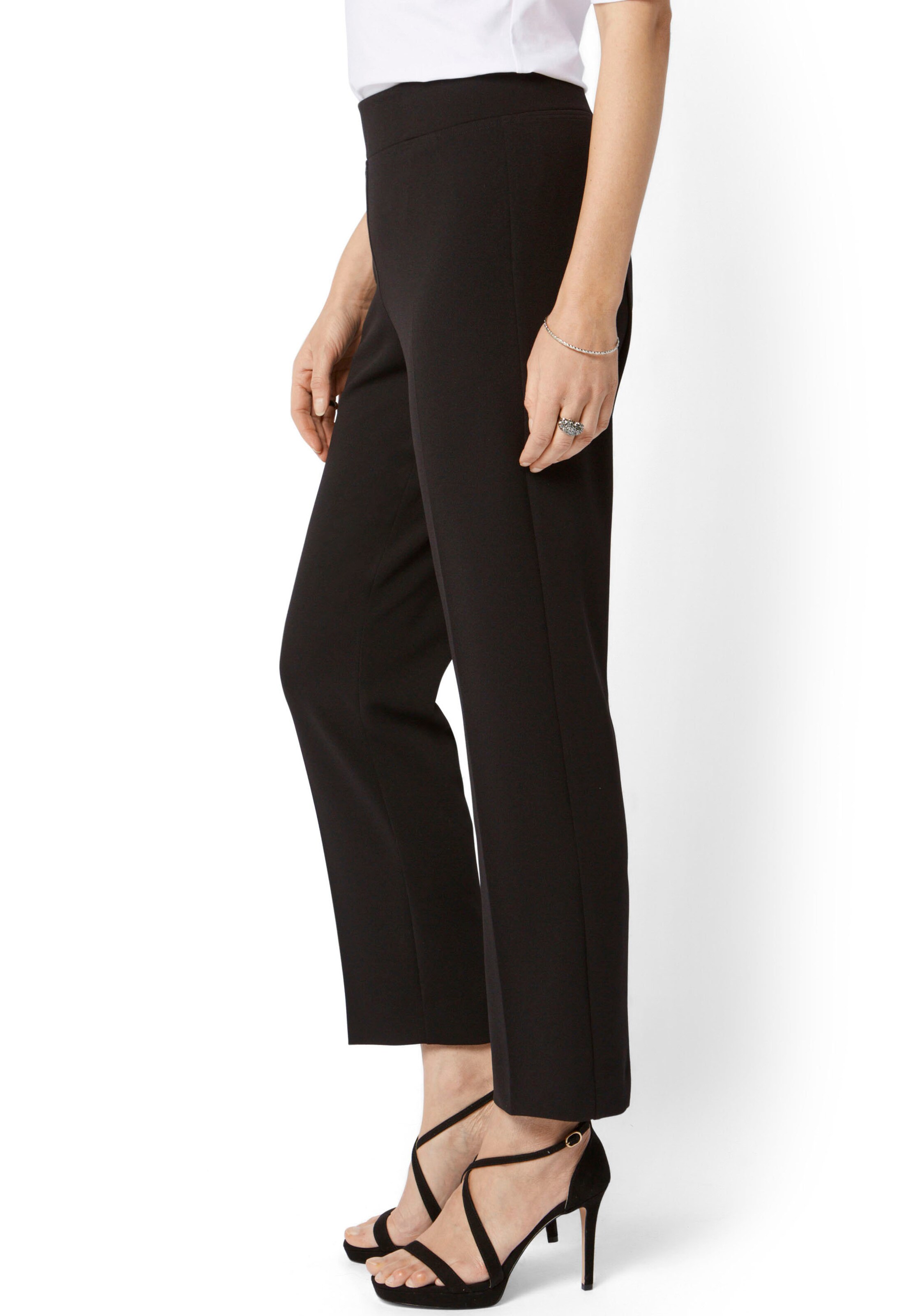 HERMANN LANGE Collection Regular Pleated Pants in Black