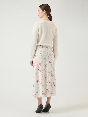 Gonna 'YASPELLA' di YAS in bianco