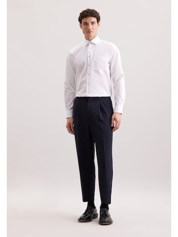 Fit confort Chemise business 'Schwarze Rose' SEIDENSTICKER en blanc
