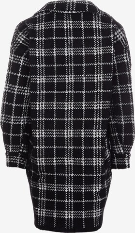 CARNEA Knitted Coat in Black