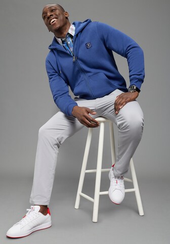 DELMAO Sweatjacke in Blau