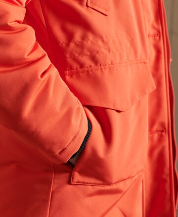 Superdry Winterjas in Oranje