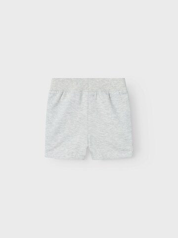 Regular Pantalon 'VIKRAM' NAME IT en gris