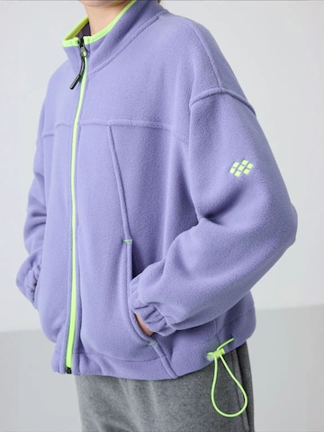 Tommy Life Bluzka sportowa w kolorze fioletowy