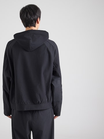 Nike Sportswear Majica 'TCH SHORI' | črna barva: zadnja stran