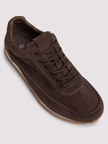 Pantofi de la Ombre pe maro