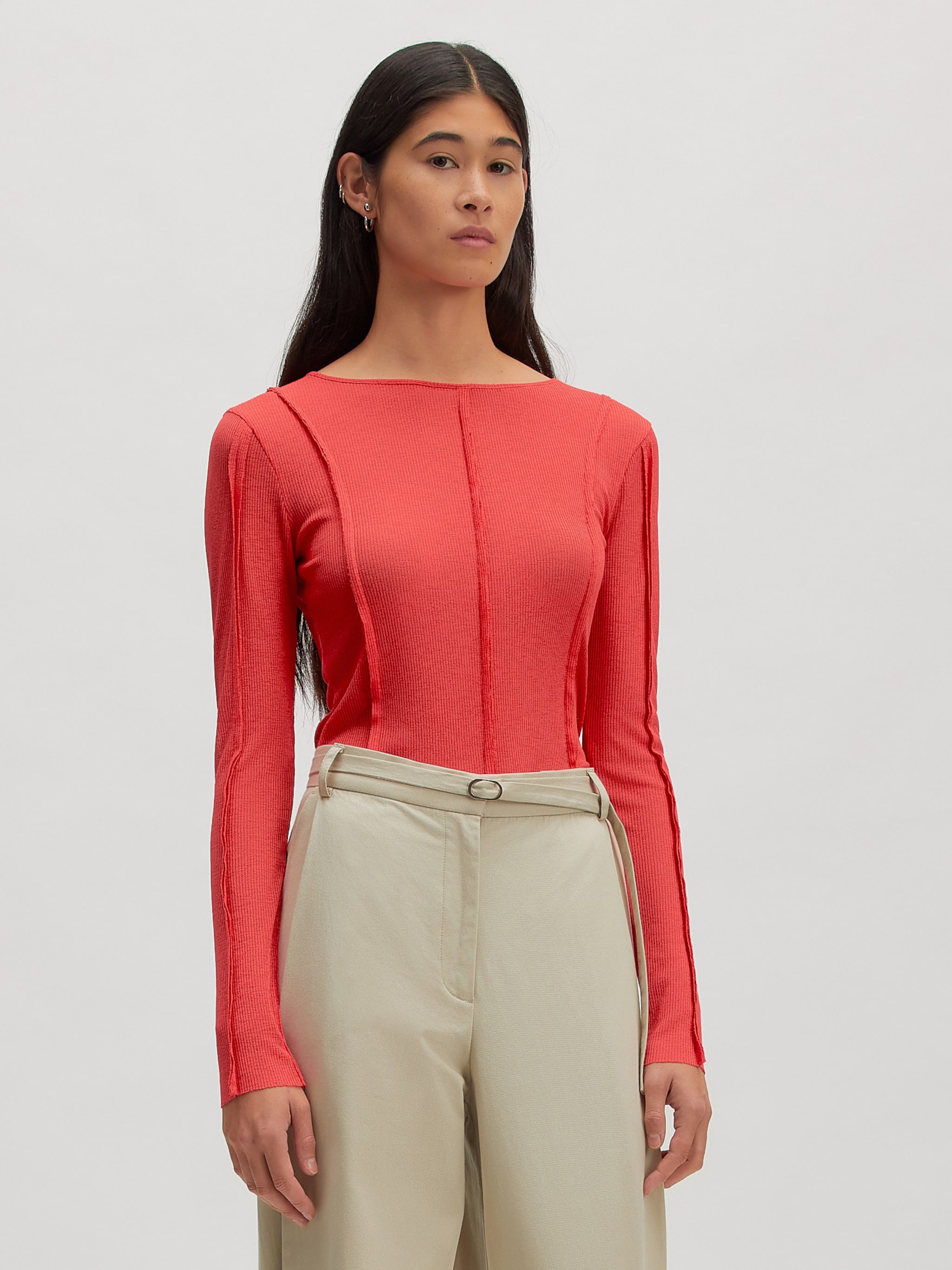 EDITED Neuheiten Shirt 'Halima' rot