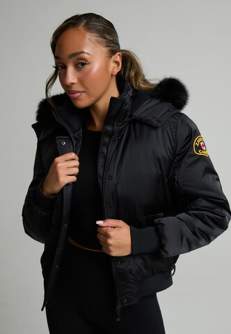 Veste d’hiver 'OLIVIA ' Zavetti Canada en noir
