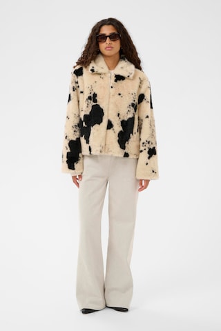 SOAKED IN LUXURY Jacke 'SLTanith' in Weiß