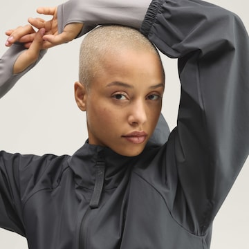 ADIDAS BY STELLA MCCARTNEY Яке за трениране ' Track' в черно