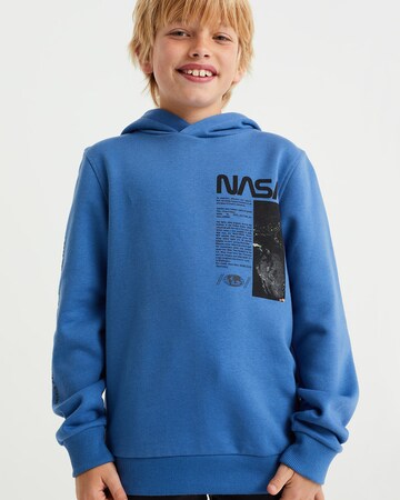 WE Fashion Sweatshirt in Blue: front