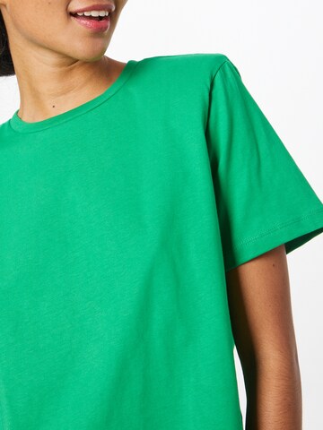 Gestuz - Camiseta 'Jory' en verde