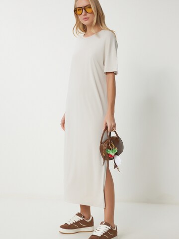 Abito di Happiness İstanbul in beige