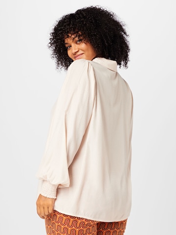 KAFFE CURVE Bluse 'Catja' i beige