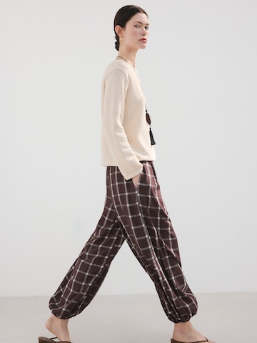 MANGO Barrel Trousers 'Marmol' in Red