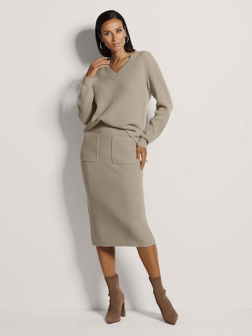 MADELEINE Trui in Beige