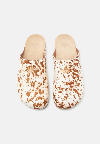 ADIDAS ORIGINALSNatikače s potpeticom 'Adimule' - bijela boja