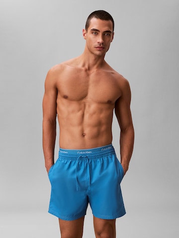 Calvin Klein Swimwear Zwemshorts 'ESSENTIALS' in Blauw: voorkant