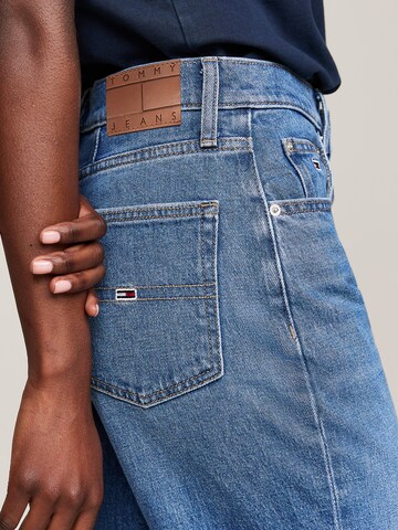 Tommy Jeans Tapered Jeans in Blauw