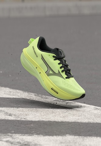MIZUNO Jooksujalats 'Mizuno', värv roheline