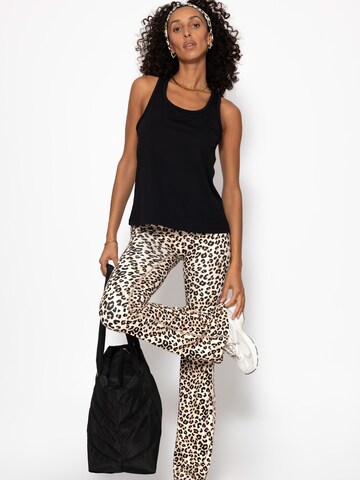 SASSYCLASSY Flared Hose‌‌ in Beige