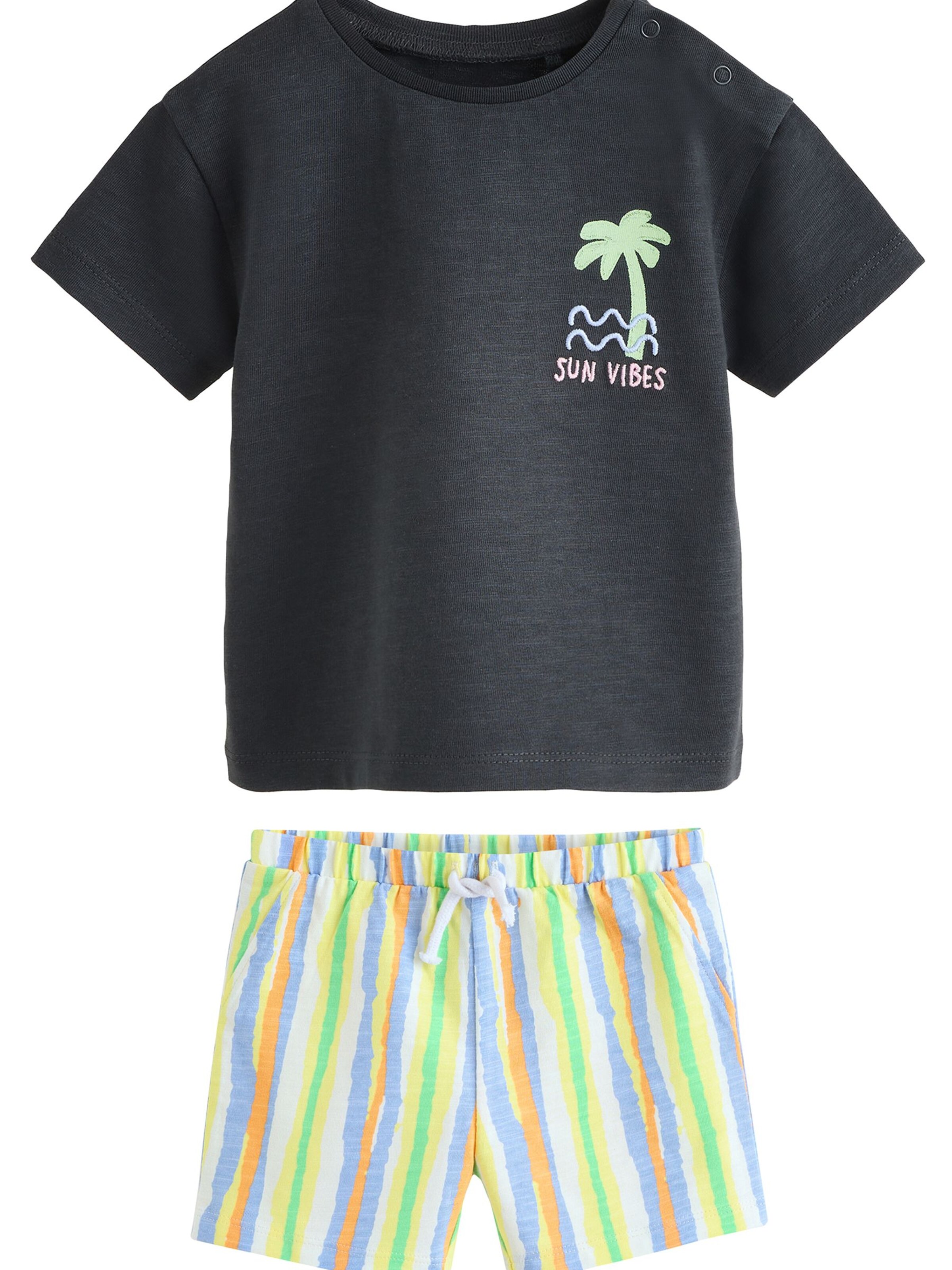 Next Komplekt, värv segavärvid: eest vaates