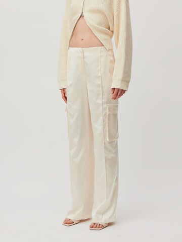 LeGer by Lena Gercke Normalny krój Spodnie w kant 'Michelle' w kolorze biały: przód