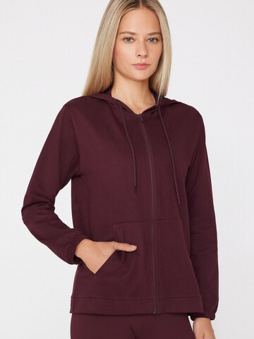 Tezenis Zip-Up Hoodie in Red: front