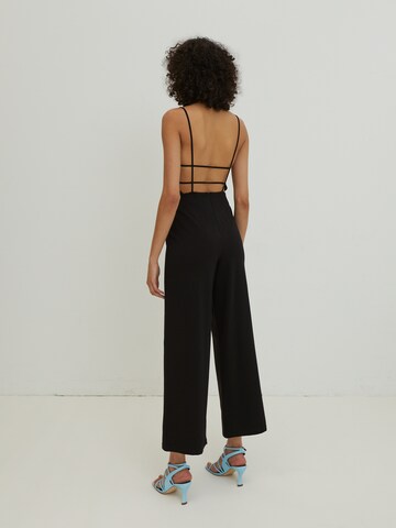 EDITED - Jumpsuit 'Noor' en negro