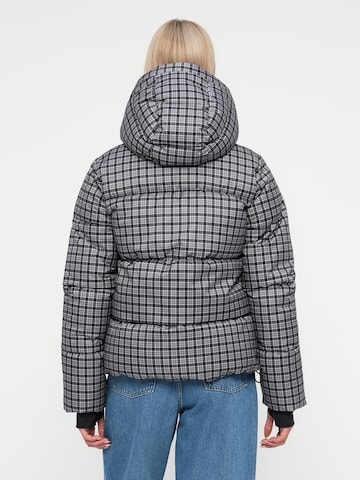 HOLLISTER Зимняя куртка в Серый