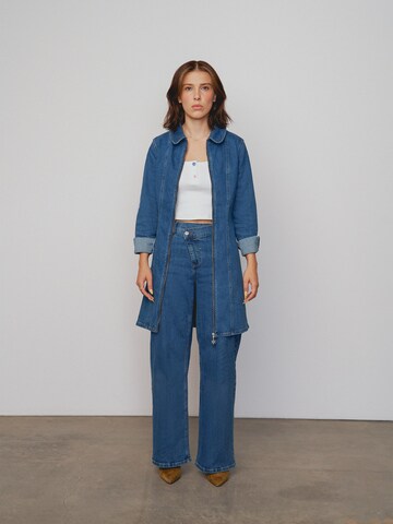 florence by mills exclusive for ABOUT YOU Wide leg Jeans 'Stargaze' in Blauw: voorkant