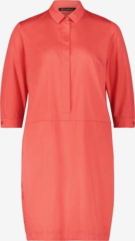 Betty Barclay Shirt Dress in Red: front