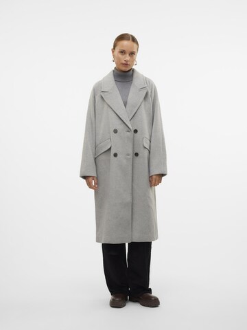 Manteau mi-saison 'Harper' VERO MODA en gris