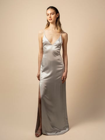 Anse Victorin - Vestido 'Elissa' en plata: frente