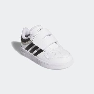 ADIDAS SPORTSWEAR Sneaker in Weiß