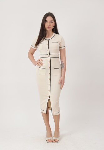 Robes en maille Elara en beige : devant