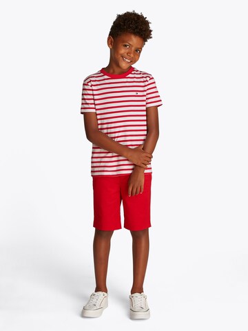 TOMMY HILFIGER Tričko 'Essential' – červená: přední strana