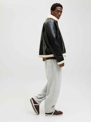 JACK & JONES Regular Trousers in Grey