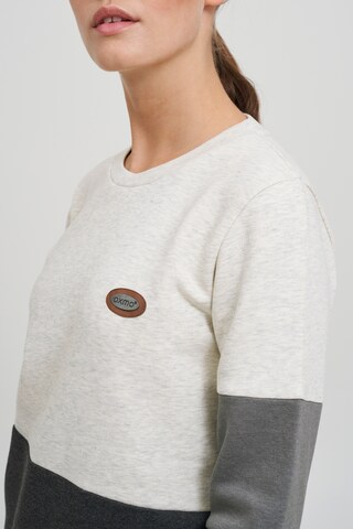 Oxmo Sweatshirt 'Trine' in Weiß