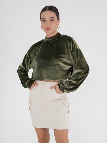 FRESHLIONS Blouse in Groen: voorkant