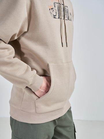 ABOUT YOU x Swalina&Linus Sweatshirt 'Ilja' i beige