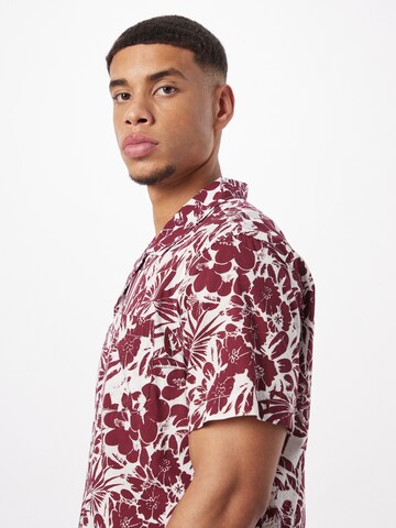 Fit confort Chemise 'Classic' LEVI'S ® en blanc