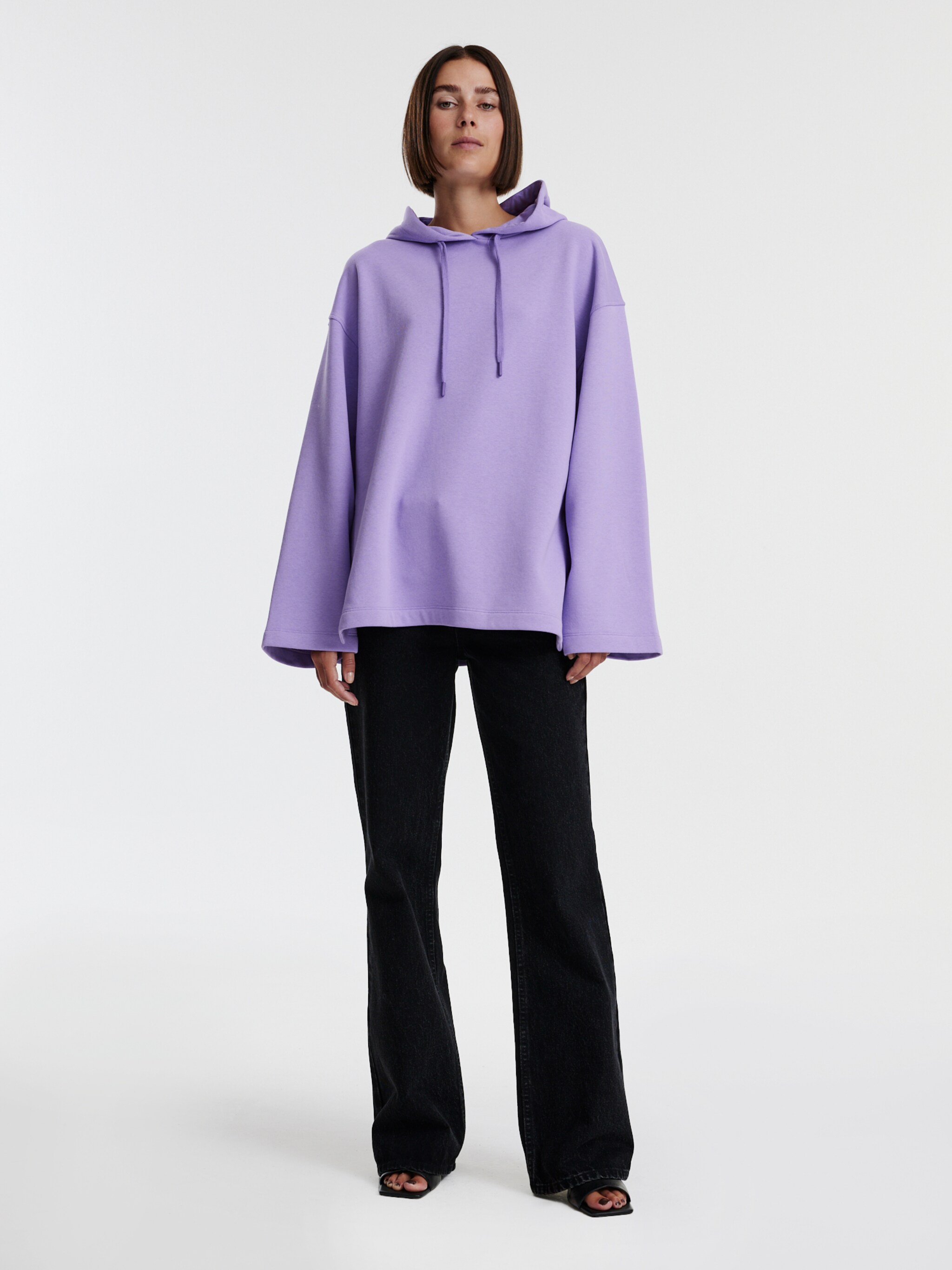 EDITED Produits Sweat-shirt 'Venja' violet
